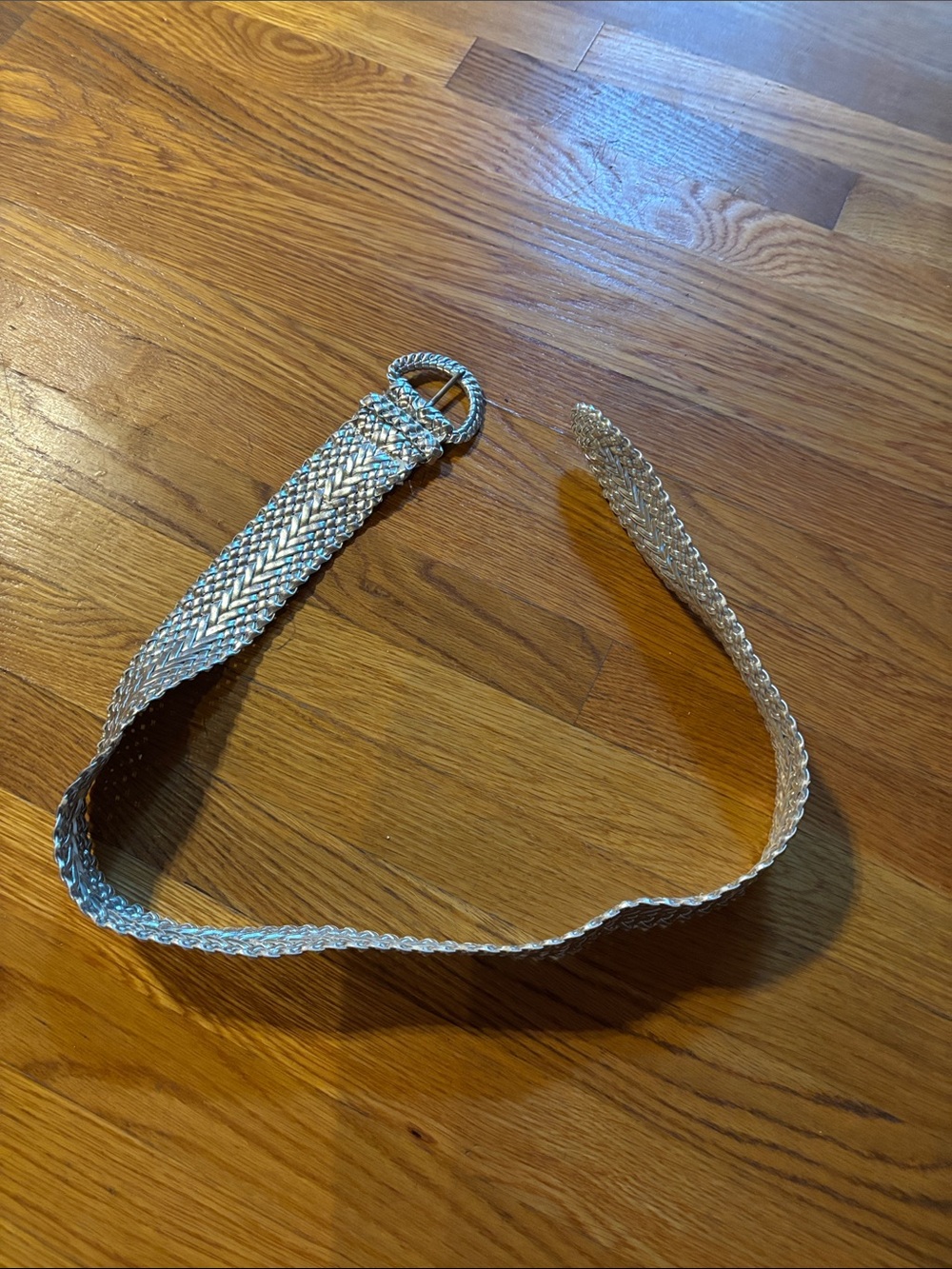 Woven Metallic Silver Women’s Belt